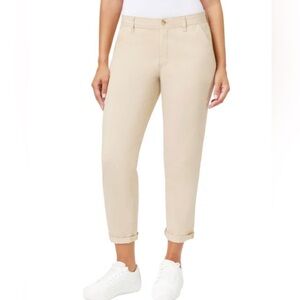 KENSIE - NWT - Beige Cropped Chino Pants